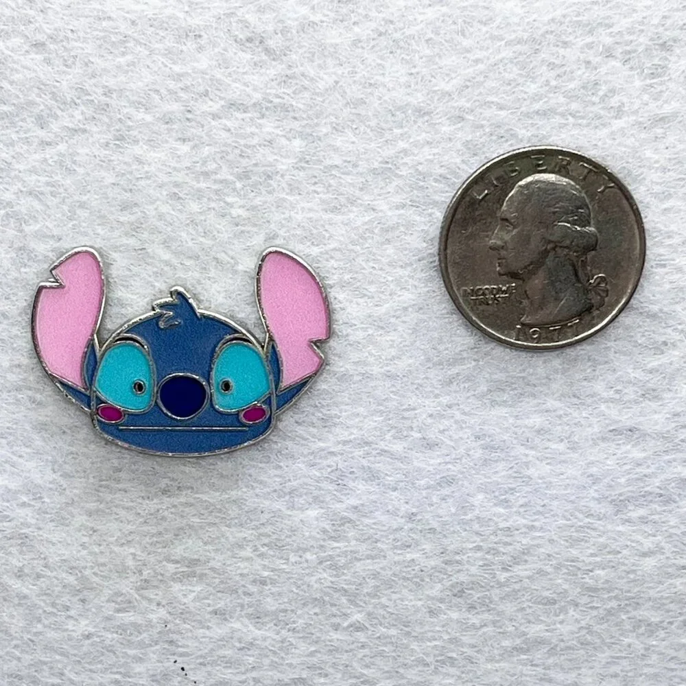 🔮 5/$25 Disney Lilo‎ And Stitch 😐 Emoji Pin